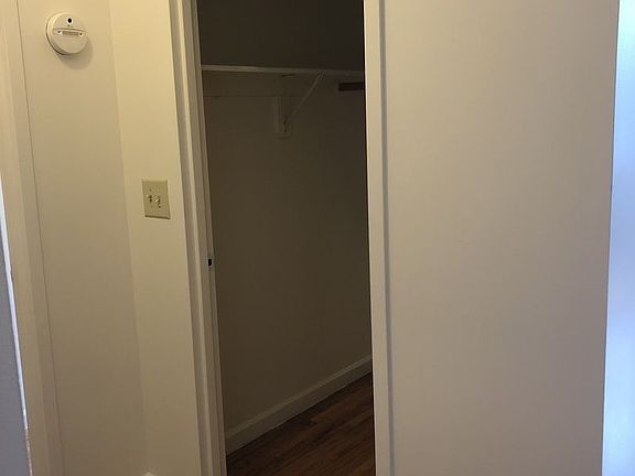 4th image of 321 Troutman St APT C2