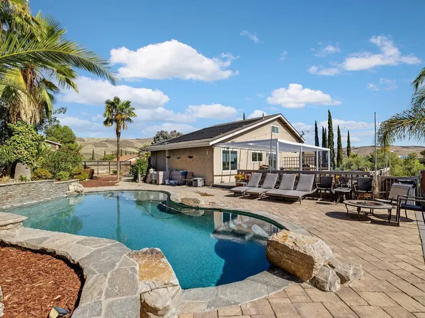 464 Archglen Way, San Jose, CA 95111