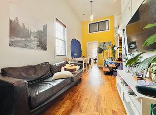 22 Catherine St APT 3R, Brooklyn, NY 11211