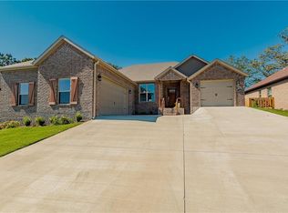 3504 SW Brittany Rd, Bentonville, AR 72713