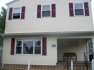 12 Sperry St E, East Rockaway, NY 11518
