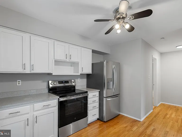 3116 Fennegan Ct — Photo 12