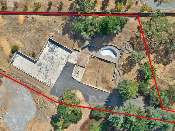 3rd image of 3545 Oak Haven Court