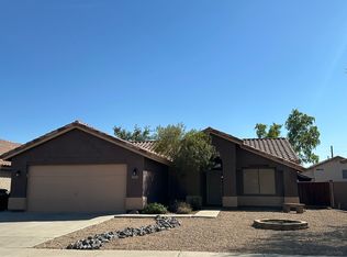 10765 W Louise Dr, Sun City, AZ 85373