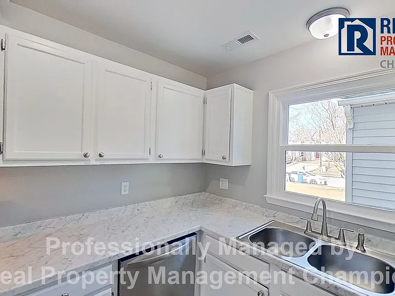 115 Greenford Pl — Photo 9