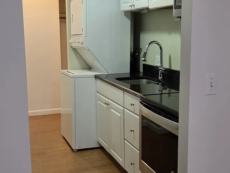 310 Brook Village Rd #19 — Photo 15