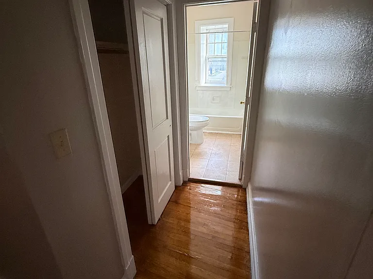 926 Asylum Ave #102 — Photo 12