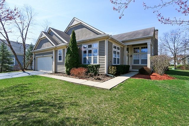 1st image of 694 Interlochen Ct