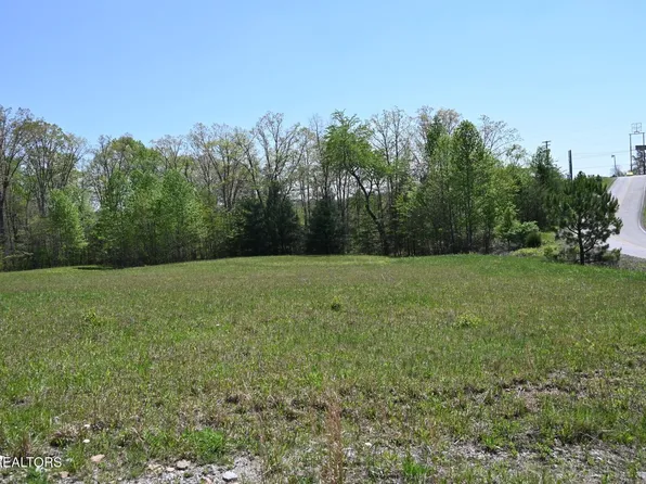 144 Enterprise Dr, Crossville, TN 38571