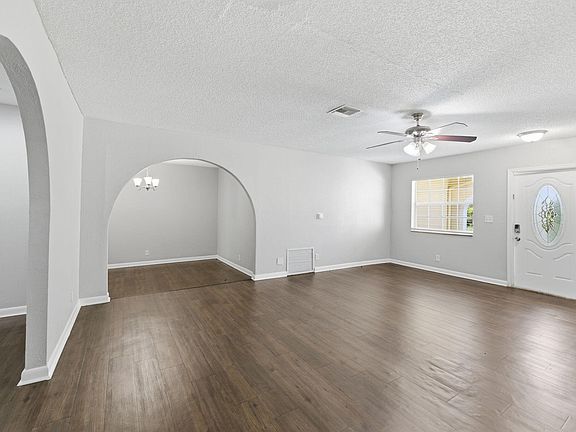 4th image of 8491 NW 26th Drive