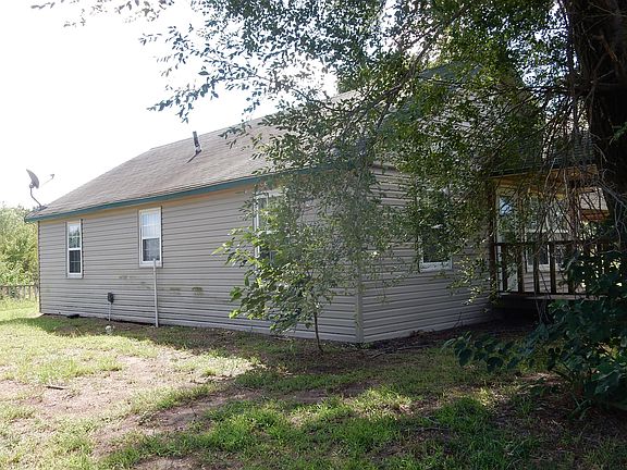 2nd image of 1750 County Road 631