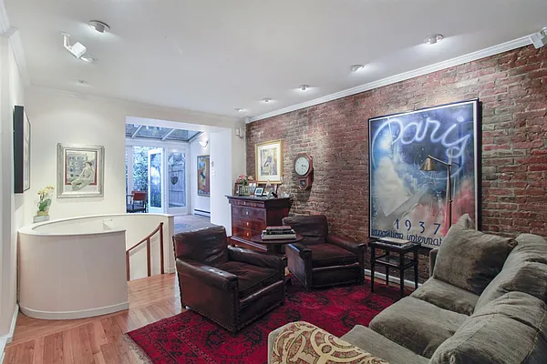 Sold by Corcoran | media 10