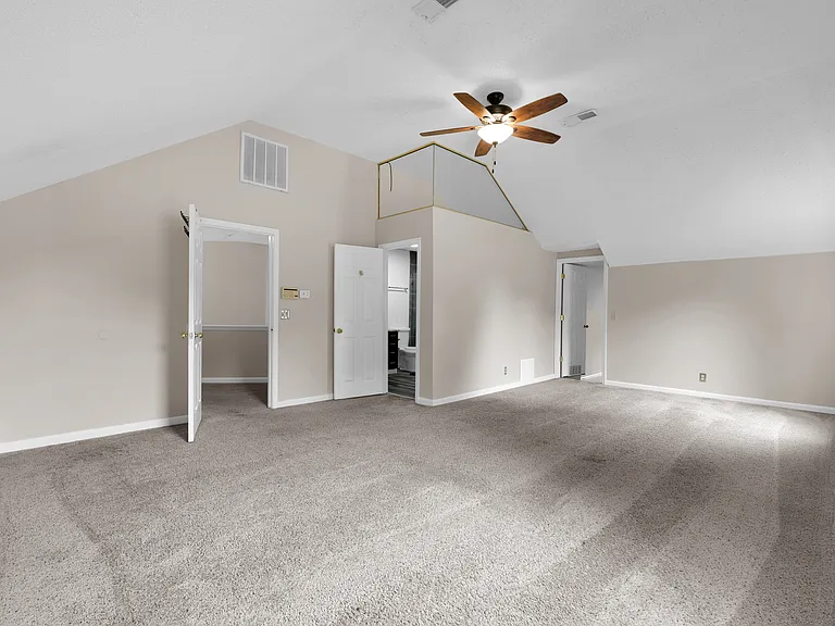 1104 Crestfield Dr — Photo 26