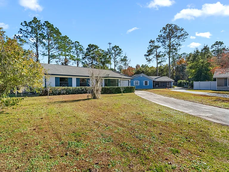 404 Westgate Cir — Photo 5