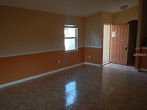 3rd image of 4318 Country Hills Blvd
