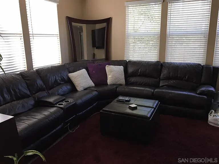 3059 Sunset Canyon Dr — Photo 3