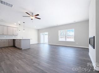 4733 Muskogee Dr, Charlotte, NC