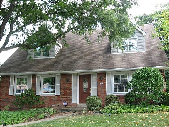 2nd image of 705 Moonstone Dr