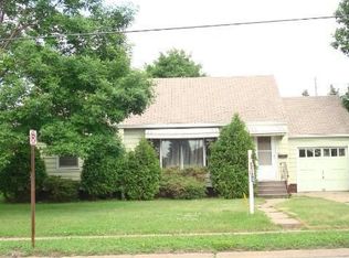 326 33rd Ave N, Saint Cloud, MN 56303