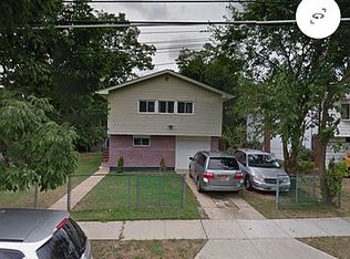 334 Rutland Rd, Freeport, NY 11520