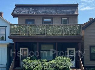 810 1/2 E 3rd St, Duluth, MN 55805