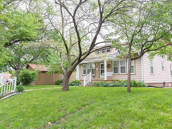 2nd image of 2803 Doniphan Ave