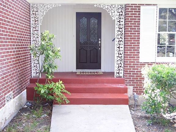 3rd image of 4978 View Dr