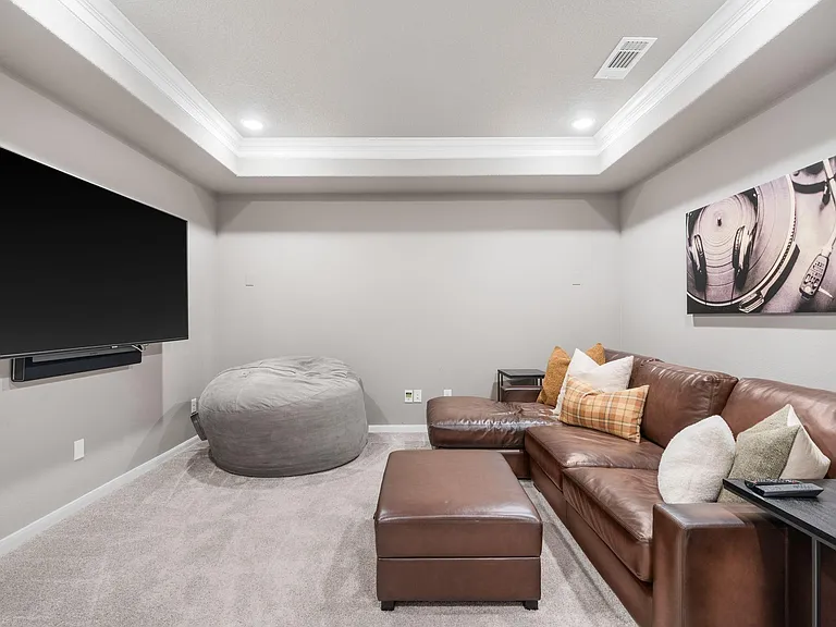 71 Springtime Creek Dr — Photo 24