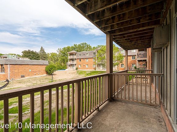5th image of 85 Thompson Ave W #14965388