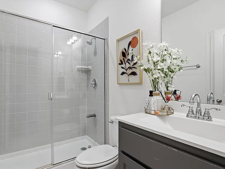509 Cedarwood St — Photo 16