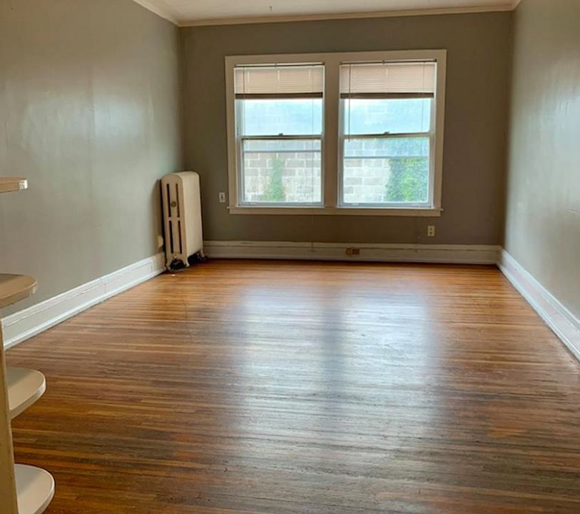 1st image of 2726 Girard Ave S #302