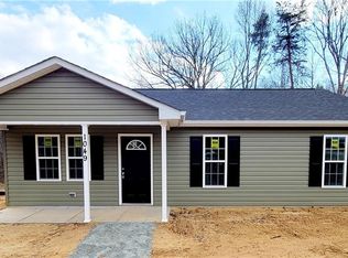 1049 E Hanover Rd, Graham, NC 27253