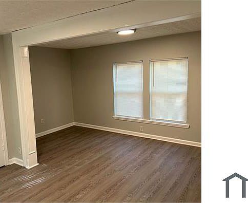 3rd image of 5021 Maple Dr