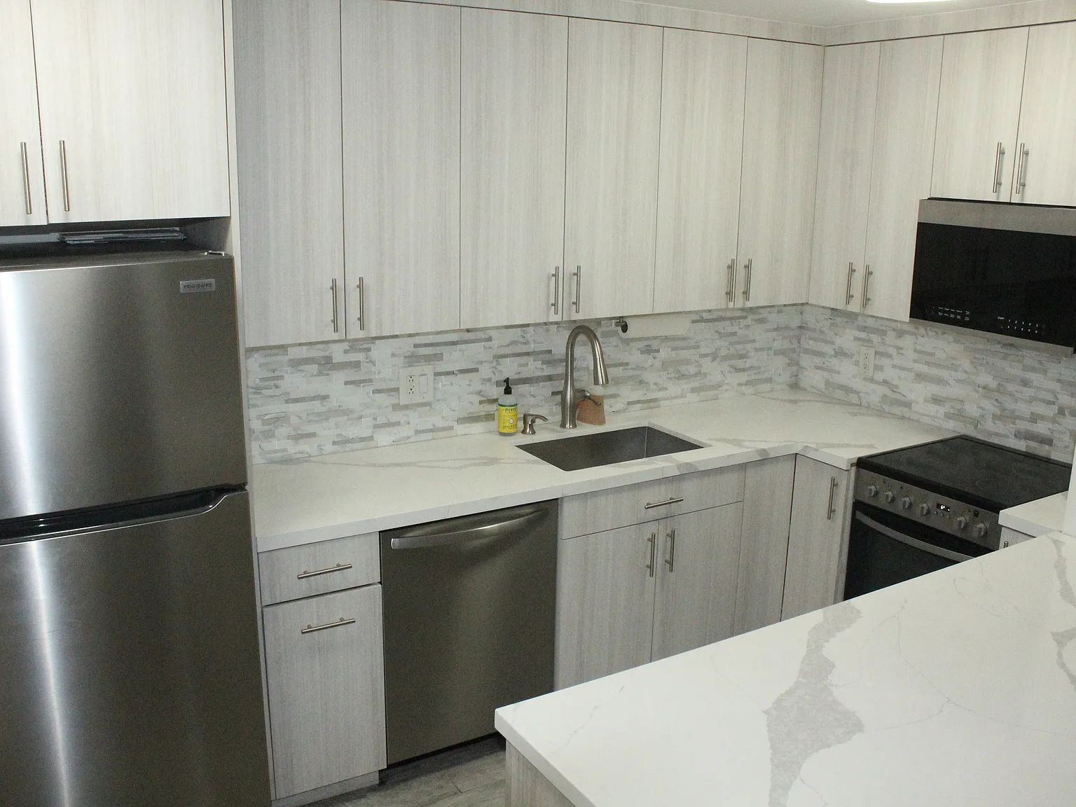 1 bed, $2,250 — Photo 4