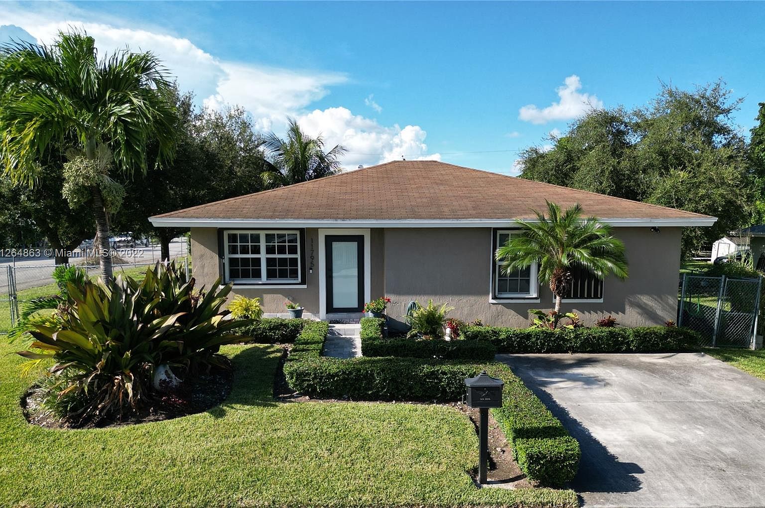 11795 SW 222nd St, Miami, FL 33170 | Zillow