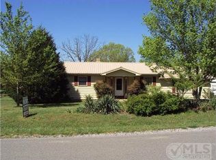 367 Hatcher Hollow Rd, Mc Ewen, TN 37101