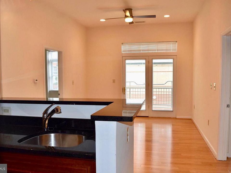 1st image of 309 Holland Ln Unit 111