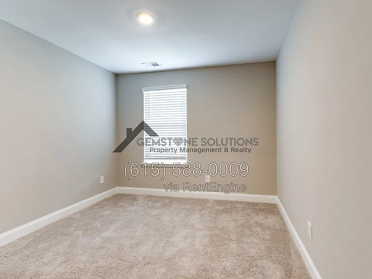 714 Hahn Ct — Photo 27