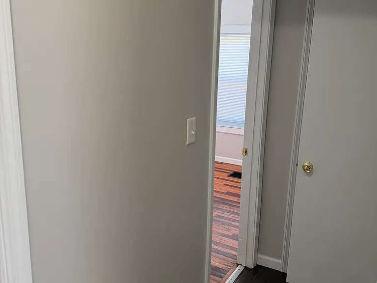 422 Wellington Ave — Photo 14