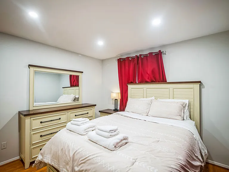 14625 Batavia Dr — Photo 3