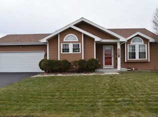 19700 S Skye Dr, Frankfort, IL 60423