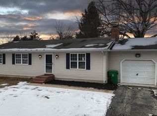 592 S Old Mill Rd, Dover, DE 19901