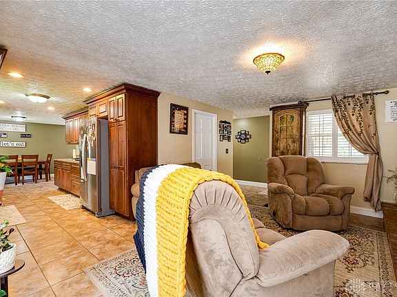 5th image of 6324 Larcomb Dr