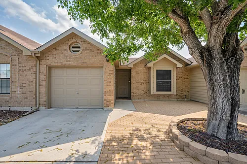 175 Heather Dr Photo 1