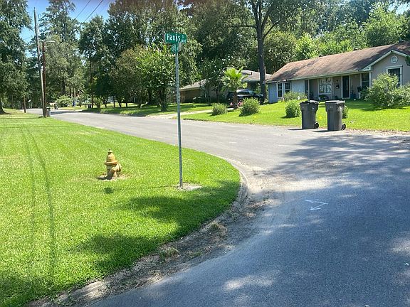 4th image of 1401 Hanks St
