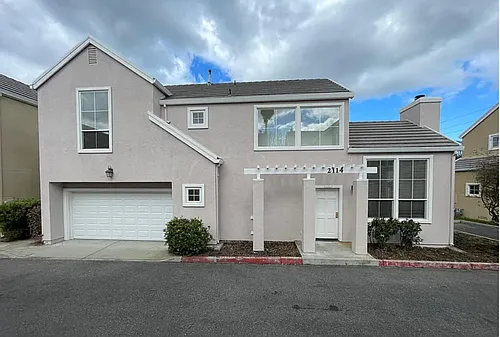 2114 Jennifer Ct Photo 1