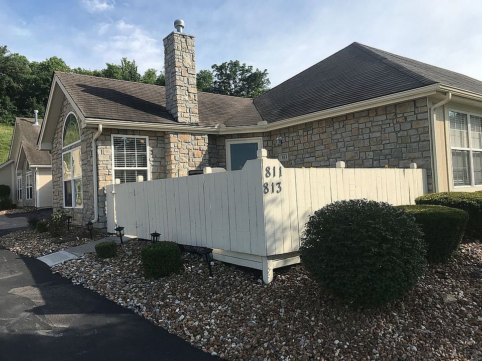 1st image of 811 NE Devon Dr #11-A