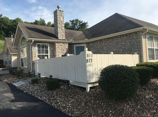 811 NE Devon Dr #11-A, Lees Summit, MO 64064