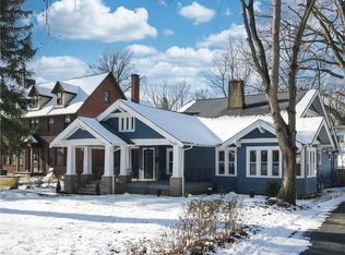 2120 Lamberton Rd, Cleveland Heights, OH 44118