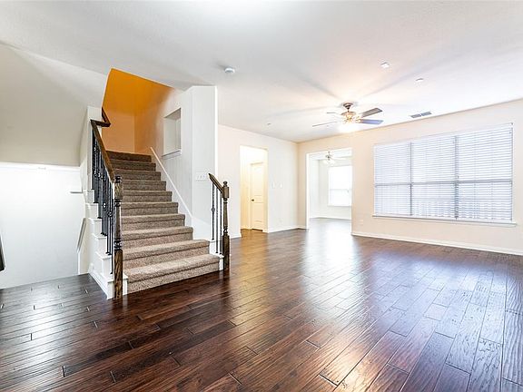 3rd image of 2572 Jacobson Dr